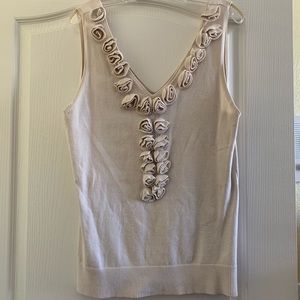 WHBM XL BEAUTIFUL SLEEVELESS SWEATER